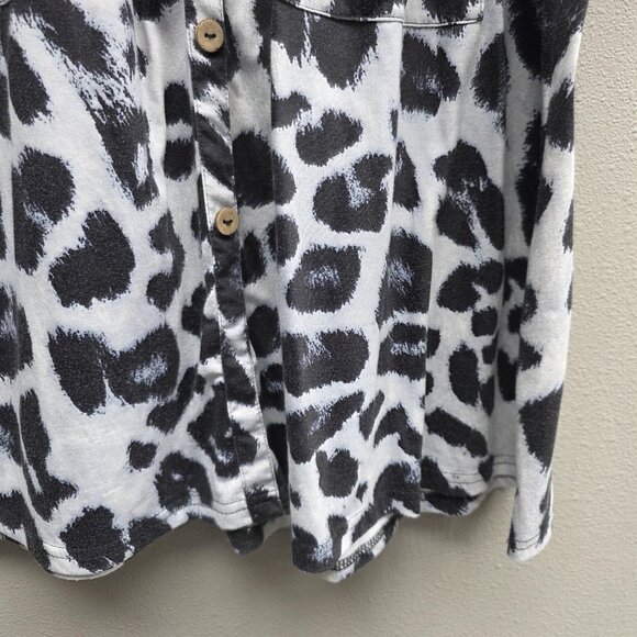 OUGES Dress Womens XL Black White Leopard Print Button Front Pockets Long Sleeve - Picture 4 of 10
